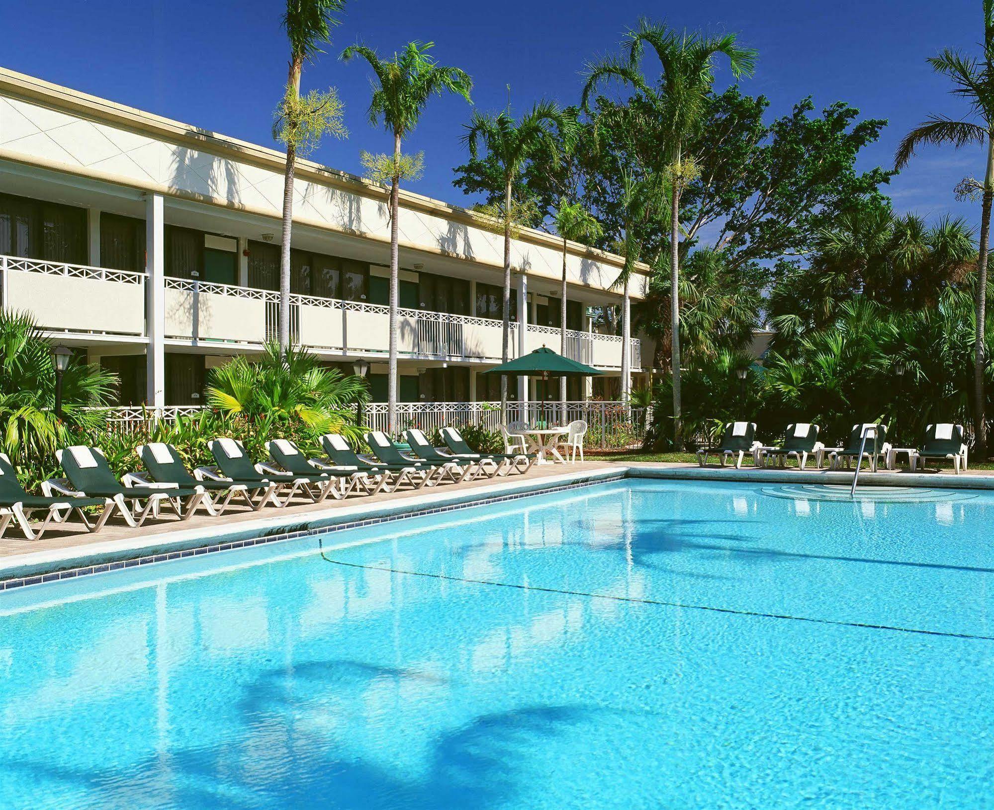 Sawgrass Inn & Conference Center Plantation Eksteriør billede