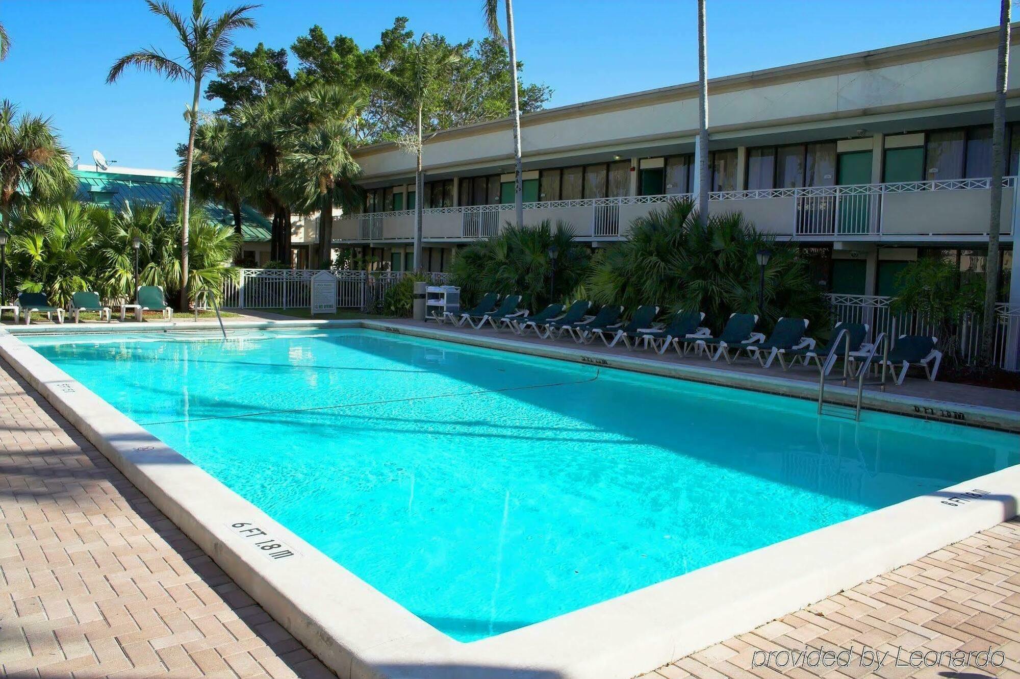 Sawgrass Inn & Conference Center Plantation Eksteriør billede